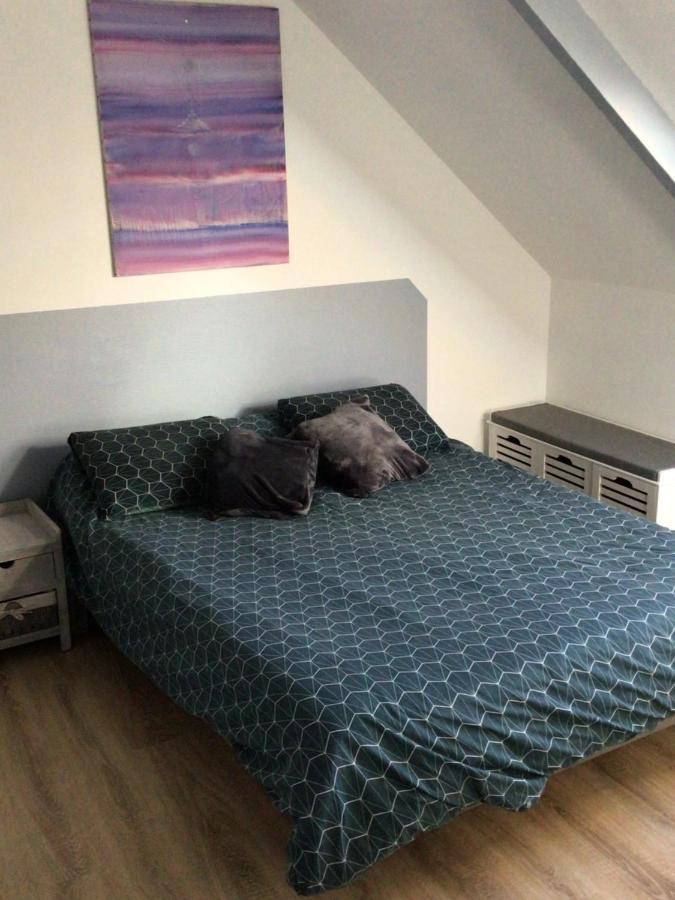 Maison En Pierre A La Campagne Proche De La Mer Plourhan Exteriör bild